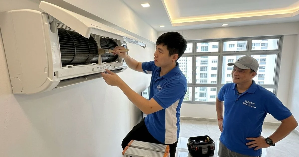 Daikin Aircon Servicing in Yishun